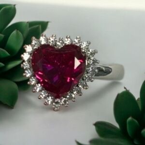 ❤🔹️Suzy Levian 🔹️ Sterling Silver Cubic Zirconia Engagement Ring Sz 7